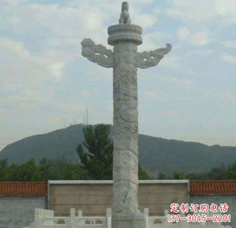 泰安广场华表石雕