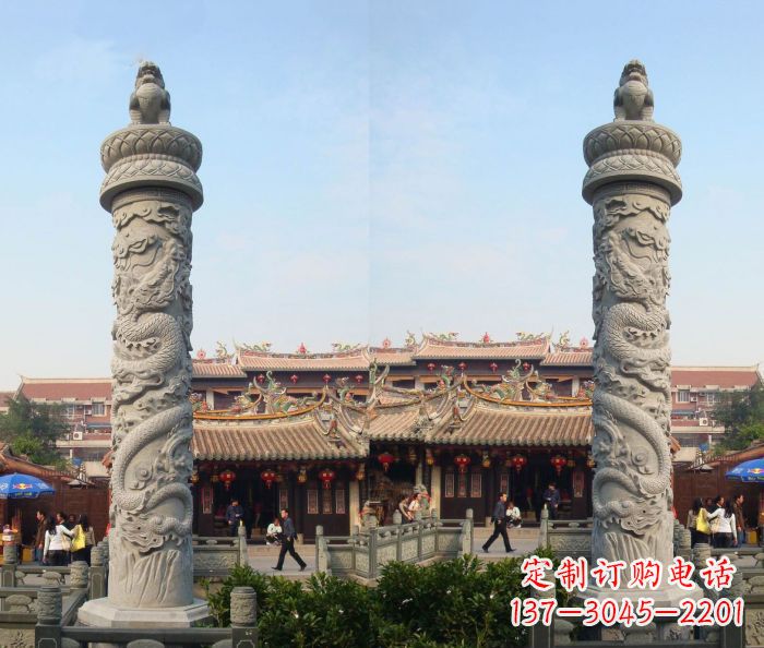 泰安精美的汉白玉龙柱石雕塑