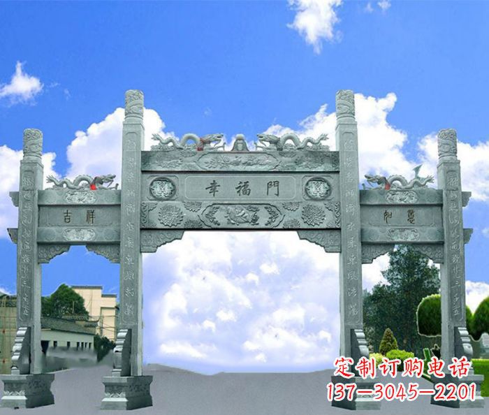 泰安华丽精美的三门牌坊雕塑