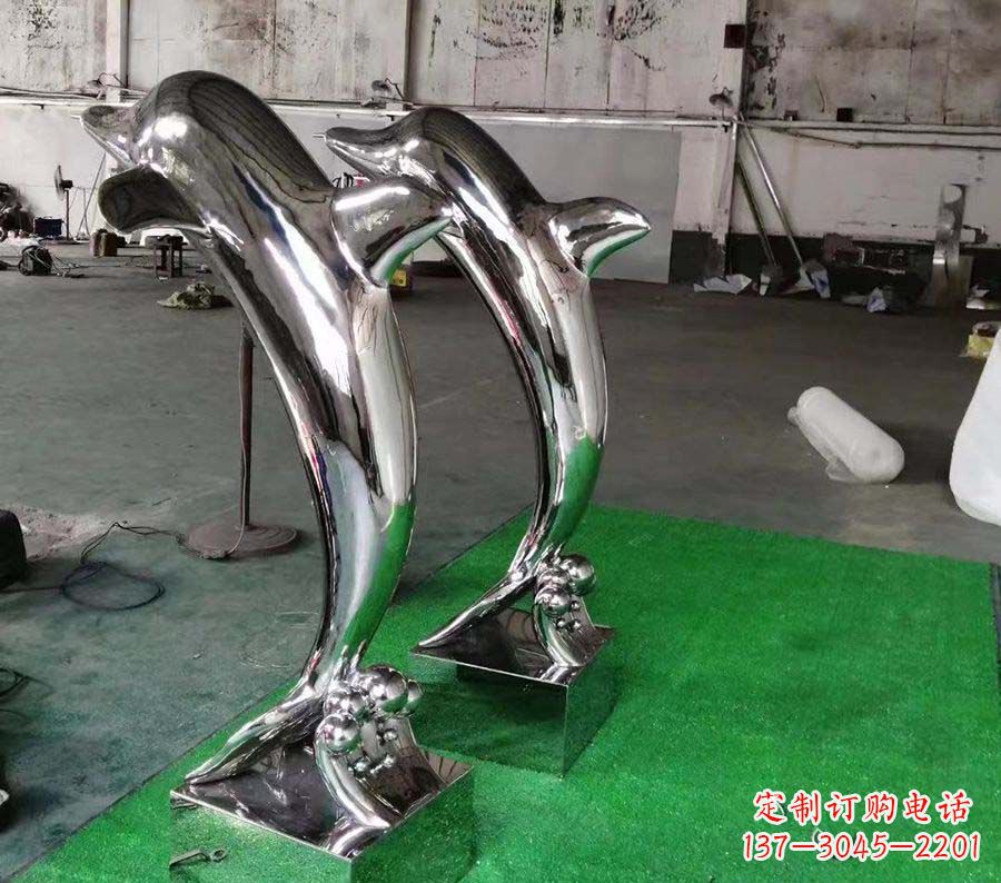 泰安镜面不锈钢雕塑——海豚