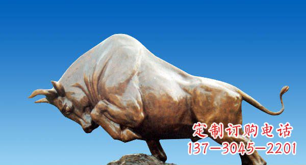 泰安中领雕塑定制特色拓荒牛雕塑