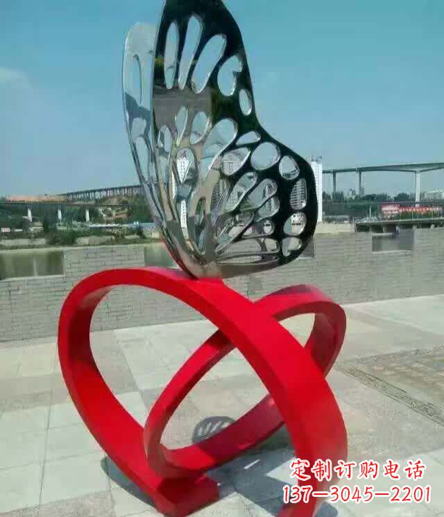 泰安广场烤漆不锈钢蝴蝶雕塑