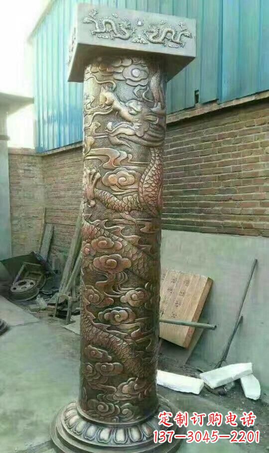 泰安广场龙柱铜雕