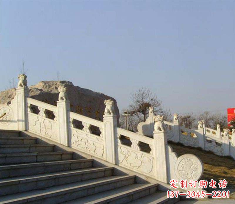 泰安广场石雕栏杆