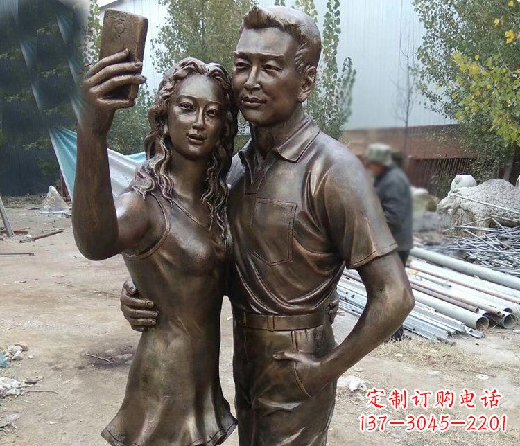 泰安中领雕塑:精美的情侣雕塑