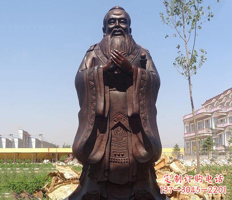 泰安精美的纪念孔子雕像,珍藏中华文化精髓