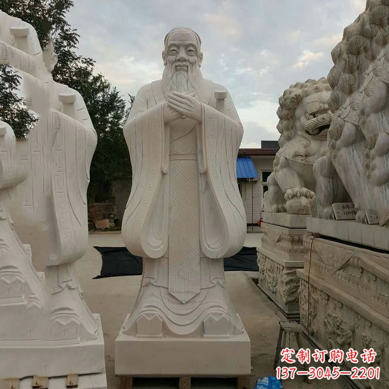 泰安国子监孔子雕像