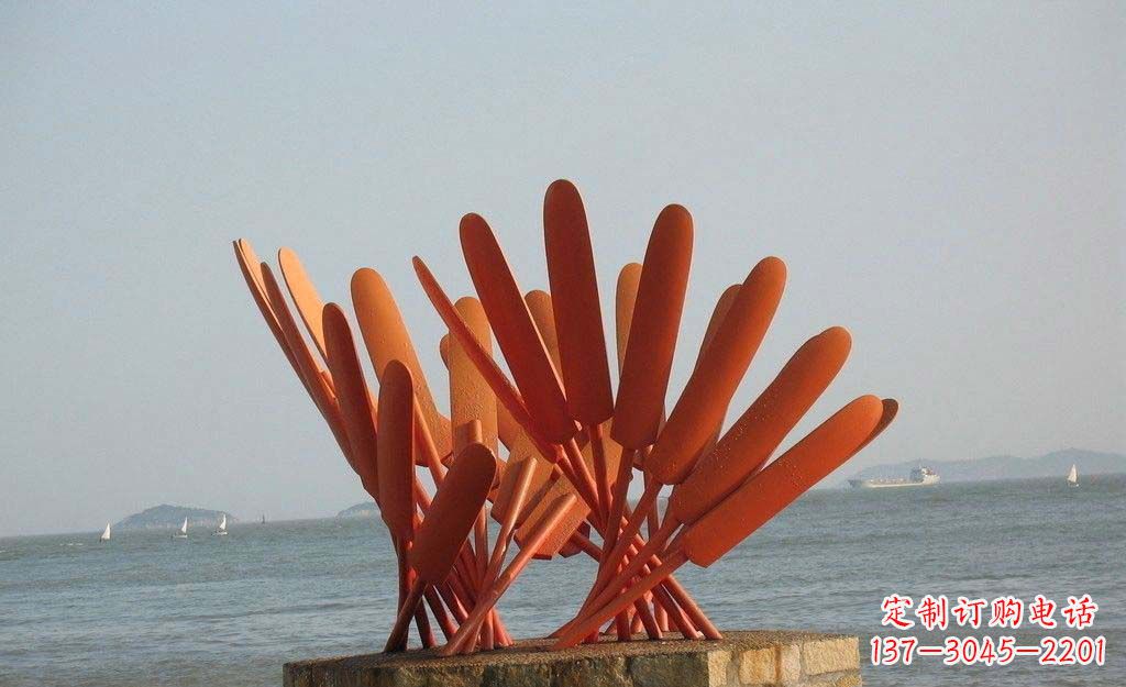 泰安卓越海边,不锈钢抽象船桨雕塑