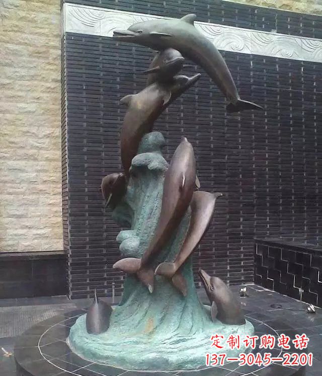泰安铜雕海豚:艺术与精美结合