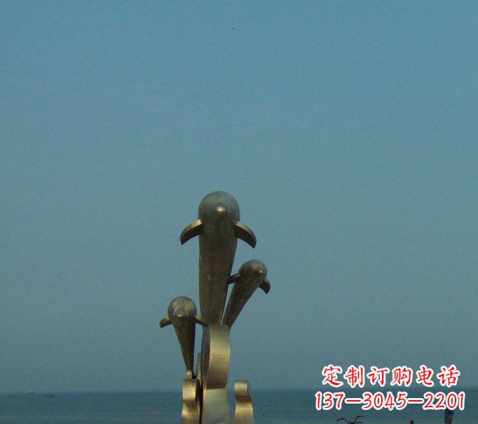 泰安浪漫海豚艺术雕塑是中领雕塑为您量身定制的…