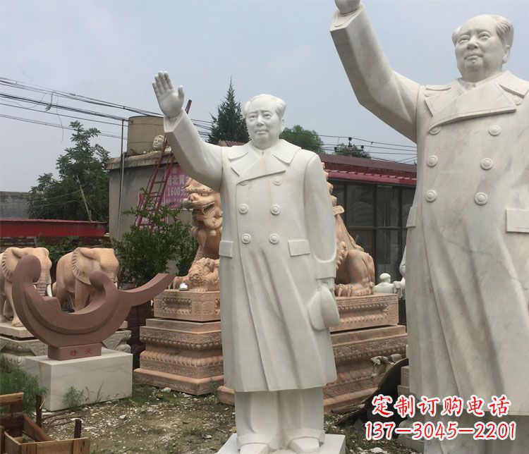 泰安雕刻伟人的光辉历史——汉白玉挥手的毛主席广场伟人石雕