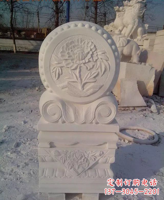泰安汉白玉门墩雕塑是一种特殊的雕塑艺术品,雕…