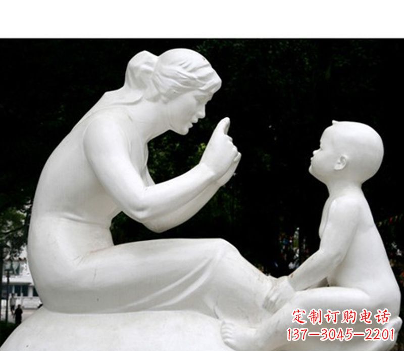 泰安中领雕塑,创造传统的母爱石雕