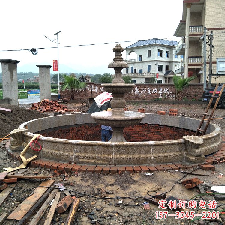 泰安汉白玉水景雕塑是由中领雕塑定制的精美水景…