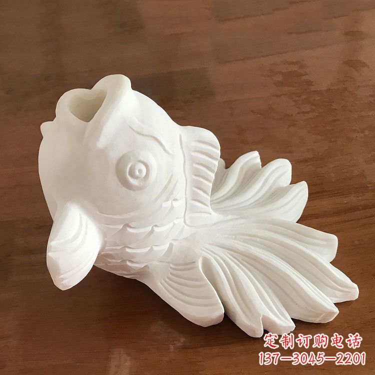 泰安精致美观的汉白玉喷水金鱼石雕动物雕塑