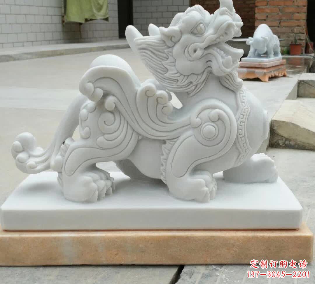 泰安精美汉白玉貔貅雕塑