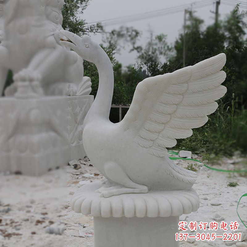 泰安精致优雅的汉白玉天鹅喷水雕塑