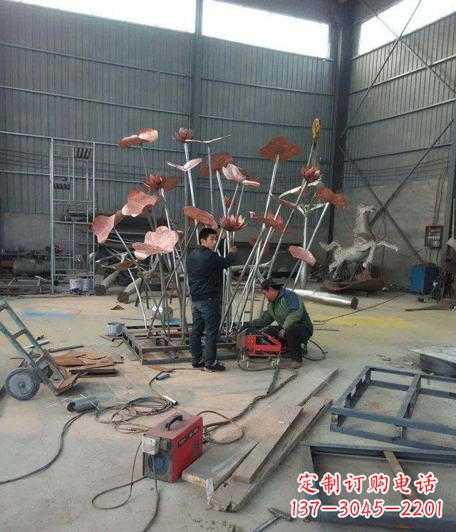 泰安荷花荷叶广场景观铜雕