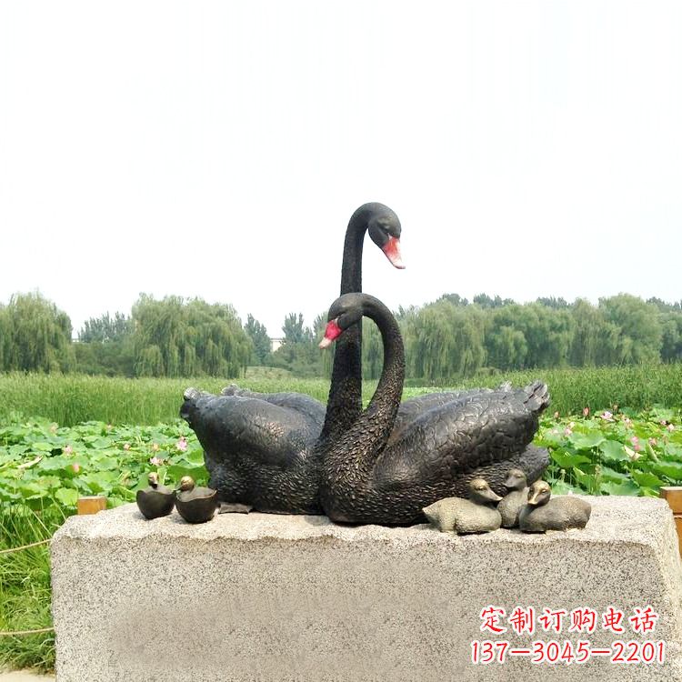 泰安雕刻精致的天鹅铜雕摆件