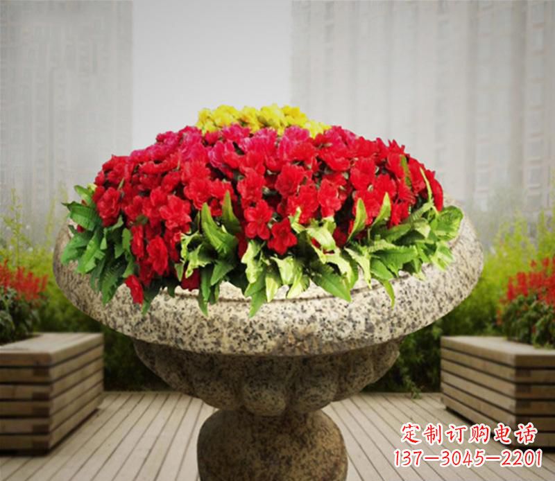 泰安花岗岩小区景观花盆雕塑:精美艺术设计