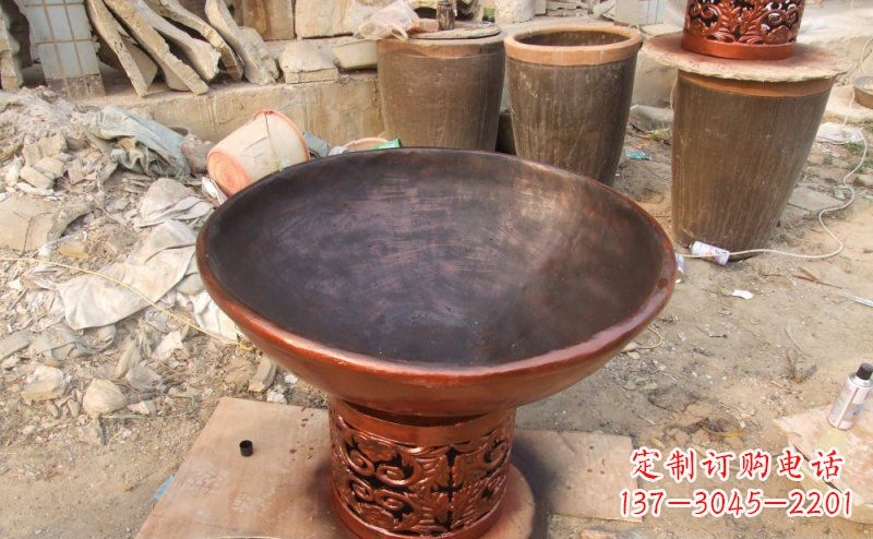 泰安铜雕花盆,为景观打造精致无瑕
