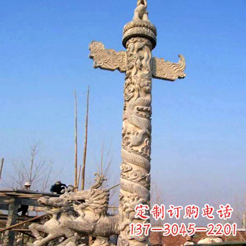 泰安象征古老华夏文化的华表柱子雕塑