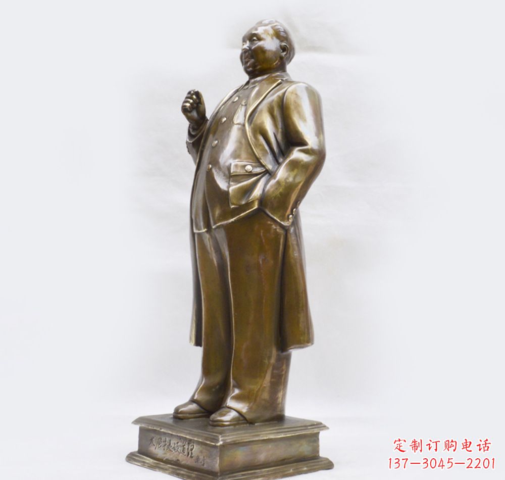 泰安黄铜铸造的邓小平伟人铜像