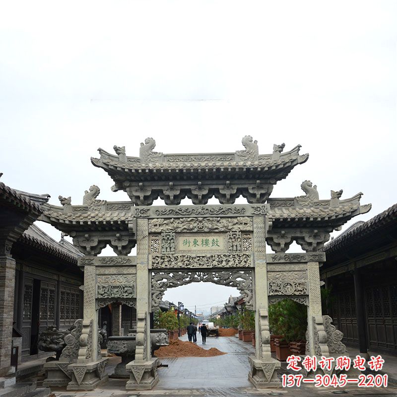 泰安特色街道三门石雕牌楼雕塑