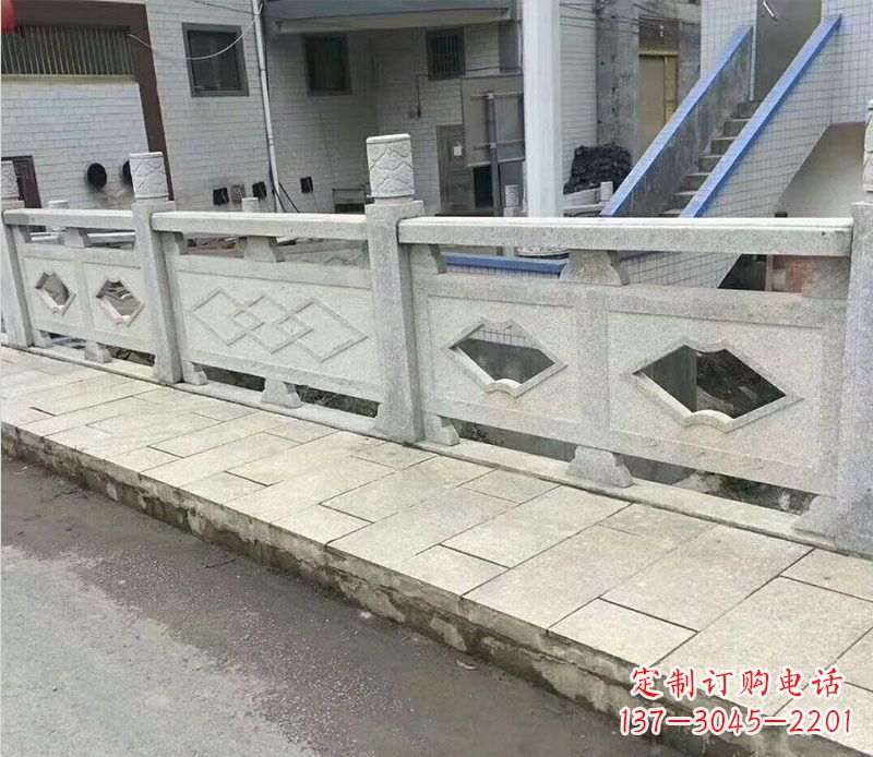 泰安中领雕塑:让您的栏板石雕更加出彩