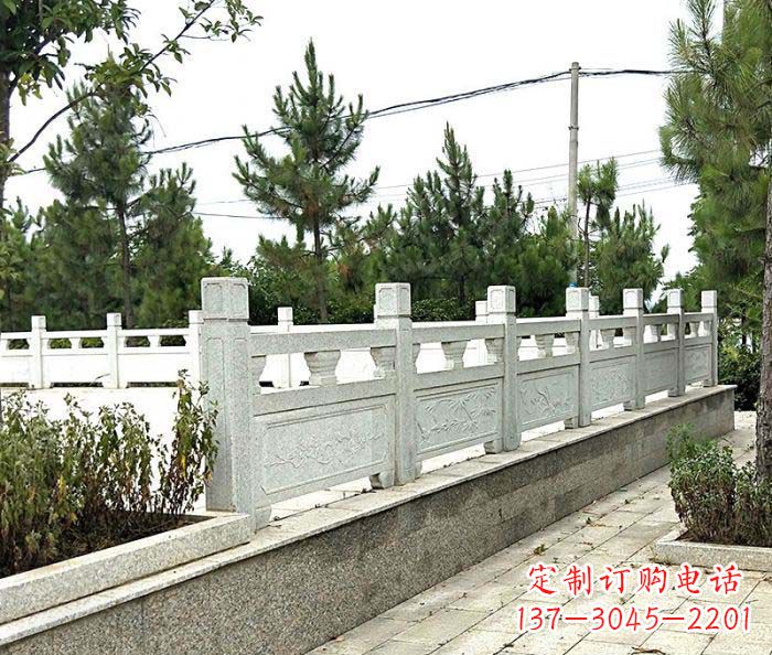 泰安大理石栏杆雕塑:精致的定制艺术品