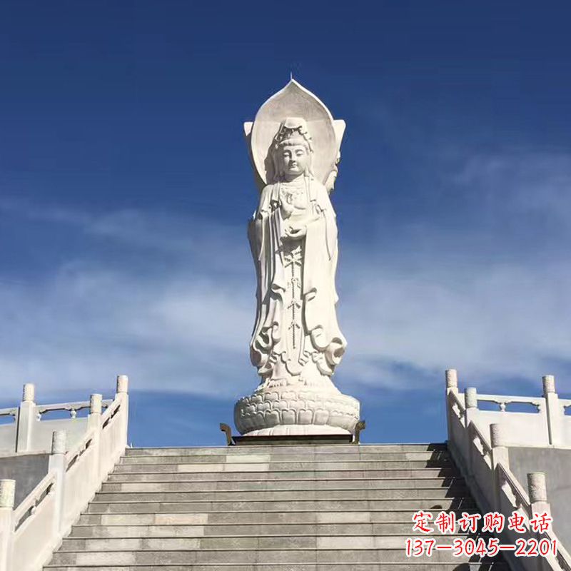 泰安专业定制三面观音石雕景观雕塑