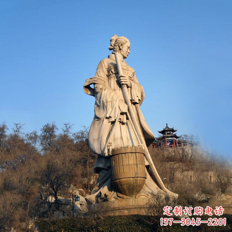 泰安重温历史的美女雕塑