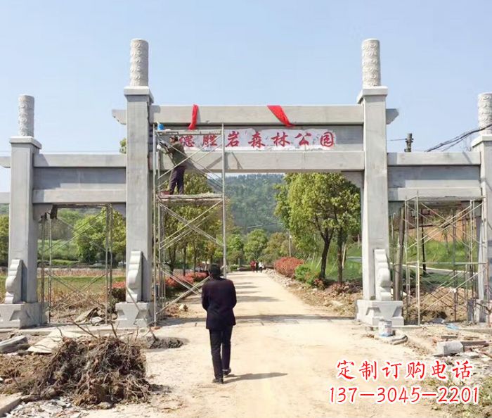 泰安中领雕塑是一家专业的雕塑定制厂家,我们提…