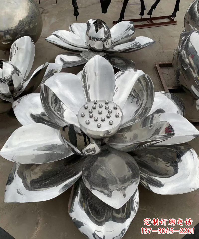 泰安精美不锈钢荷花雕塑,点亮你的家园