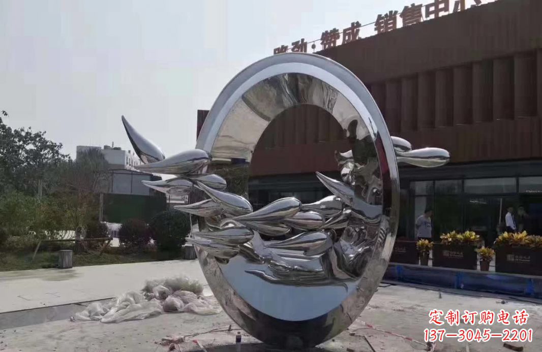 泰安艺术级镜面不锈钢龙雕塑