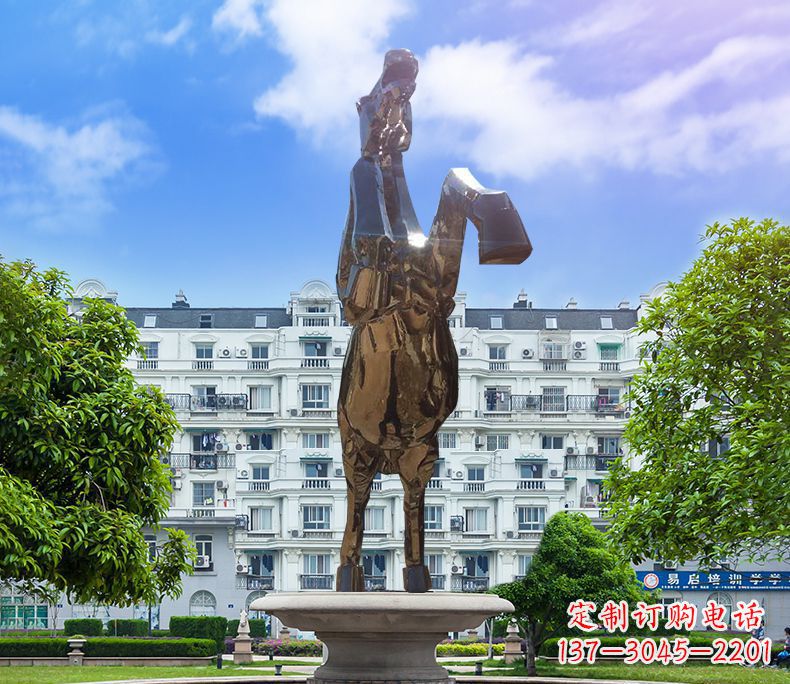泰安镜面城市不锈钢奔马雕塑