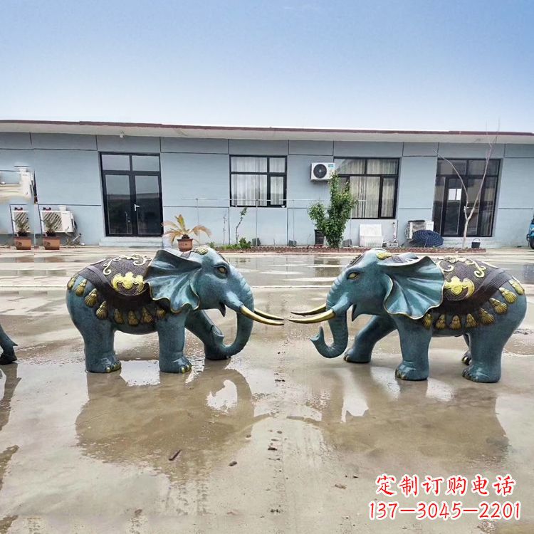 泰安优雅可爱的烤漆铜雕小象