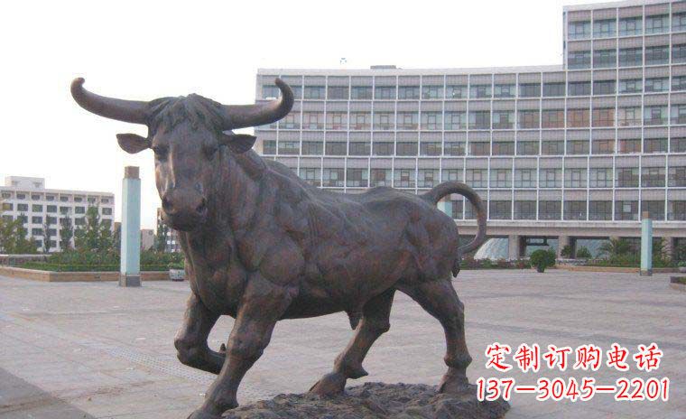 泰安老牛动物广场铜雕,专业定制精美动物雕塑