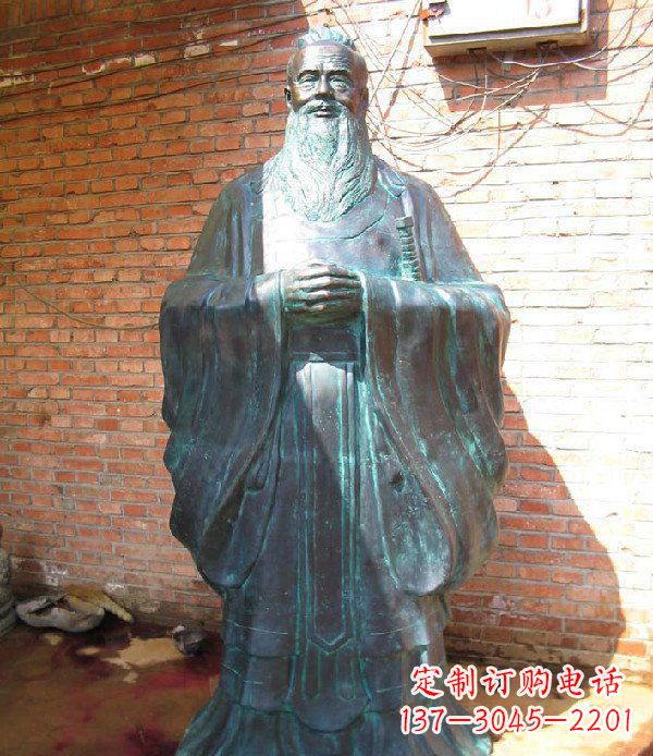 泰安老子校园历史名人铜雕,给您的经典力量