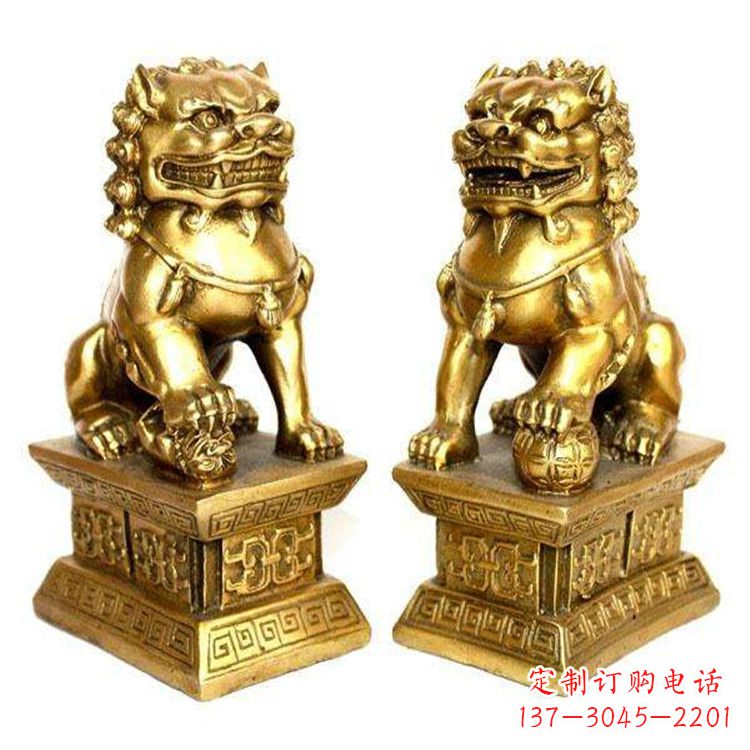 泰安鎏金故宫狮子,精美而堂皇的雕塑