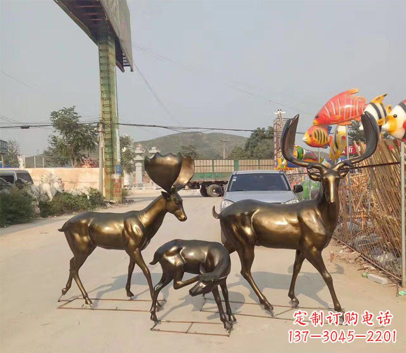 泰安鹿公园动物铜雕