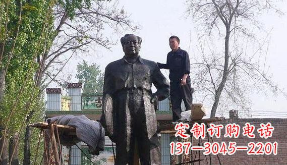 泰安荣耀无双,中领雕塑推出毛主席伟人铜雕