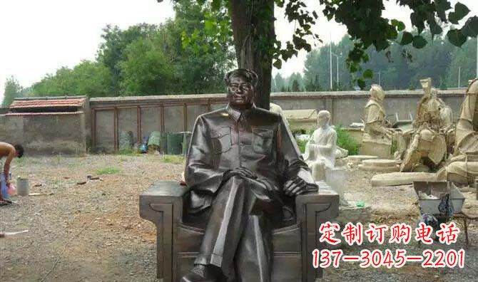 泰安中领雕塑推出的主席雕塑珍藏版,由高级工艺…