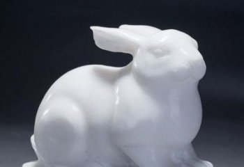 泰安精致汉白玉兔子雕塑