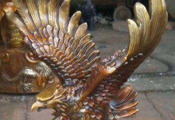 泰安雕塑精灵：翱翔于天际的老鹰雕塑