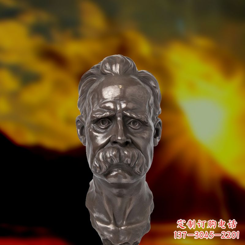 泰安尼采铜雕头像