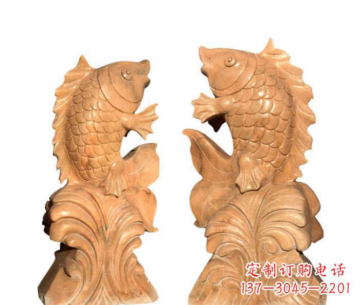 泰安中领雕塑:精美的鲤鱼喷水晚霞红石雕