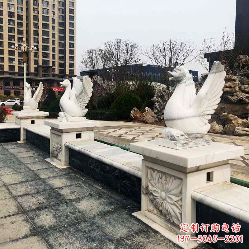 泰安中领雕塑提供最高质量的天鹅雕塑定制服务。…