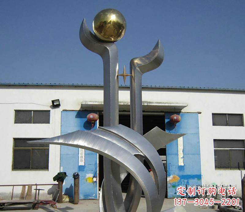 泰安中领雕塑:不锈钢树叶雕塑,精美绝伦