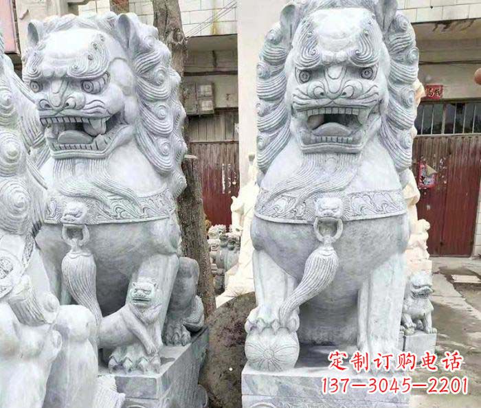 泰安象征力量的大理石狮子石雕